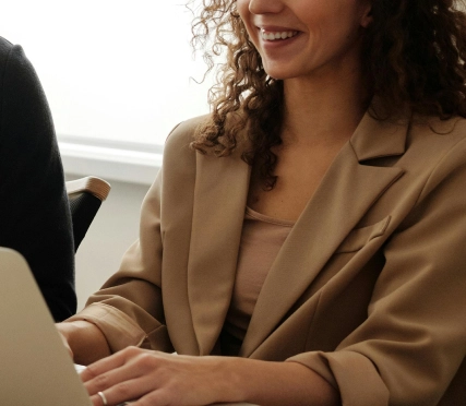 Servicios<br>empresariales